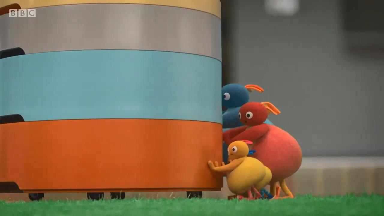S02E15 - Outside