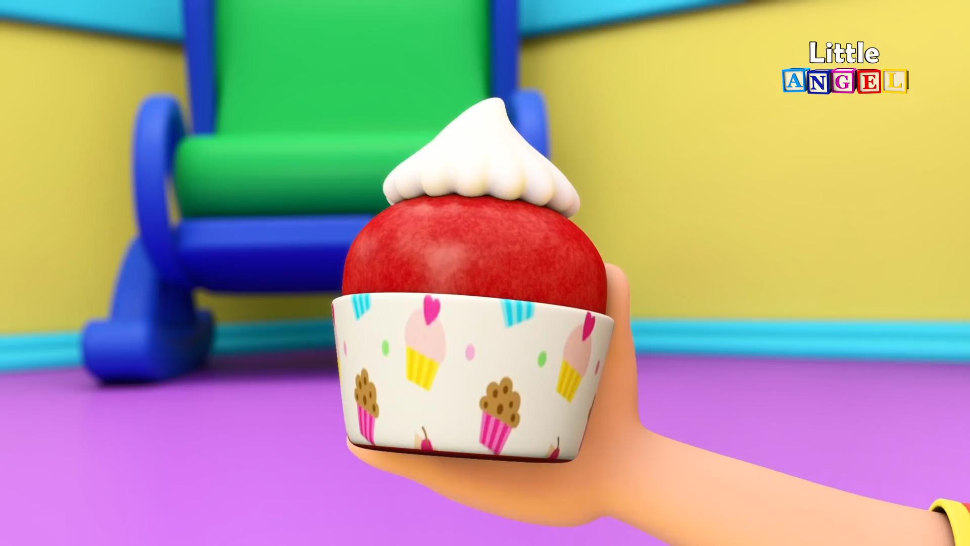 Baby's Snack Time! - Muffin Man Song
